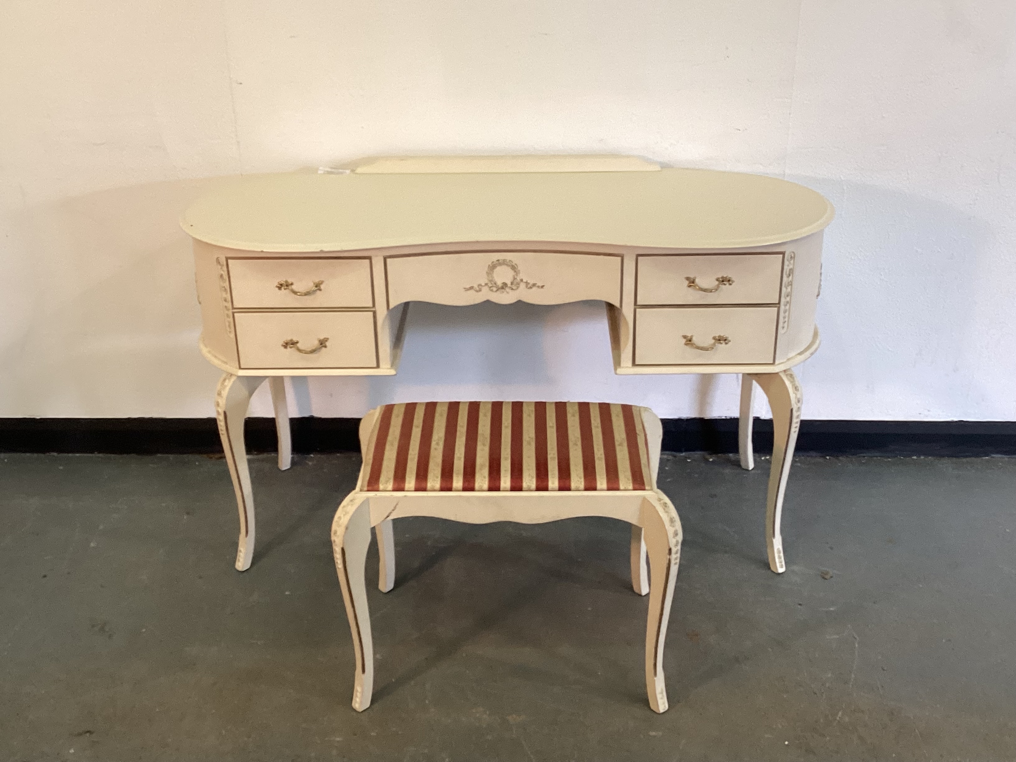 French Style Antique Dressing Table 