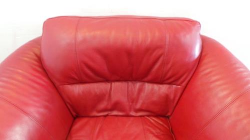 Red Leatherette Cuddle Chair