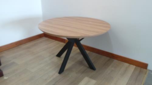 Extendable Dining  Table