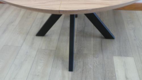 Extendable Dining  Table