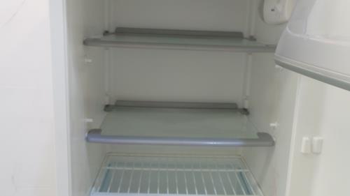Servis Fridge Freezer