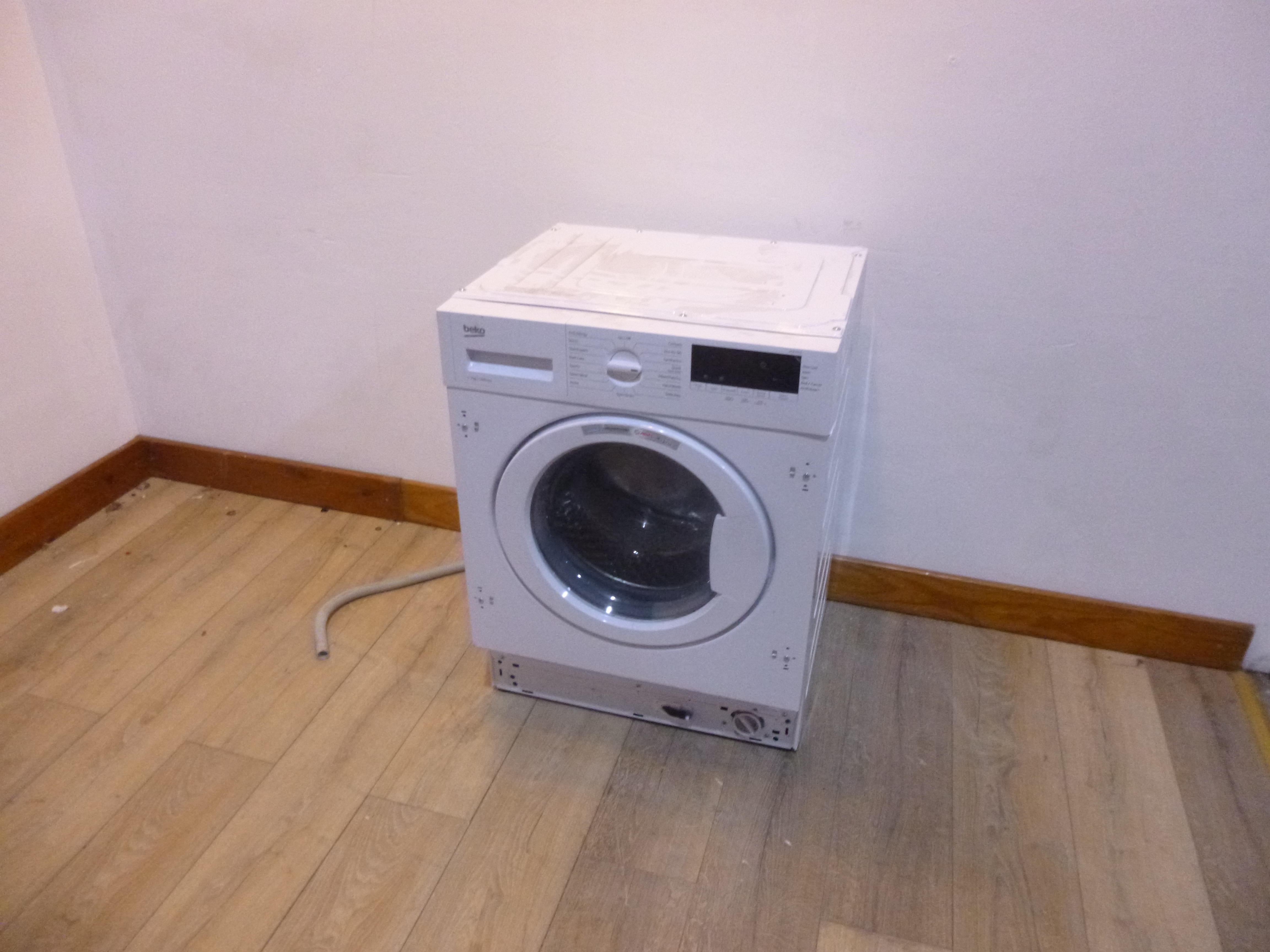 Beko 8kg Integrated Washing Machine