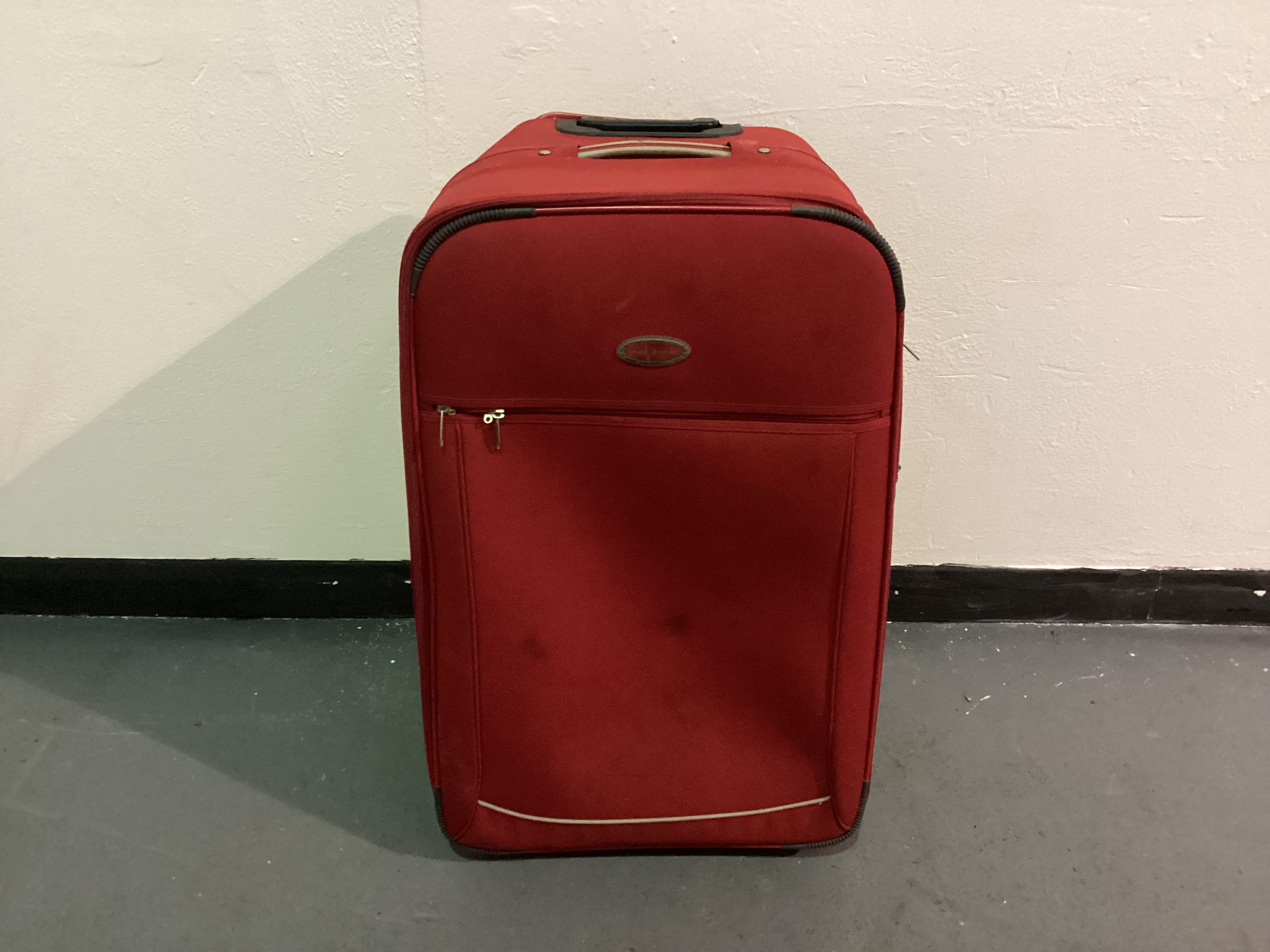'Jade Design' Red Suitcase