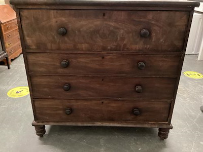 Vintage Chest of Drawers - Ground Floor Only 
