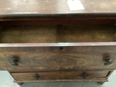 Vintage Chest of Drawers - Ground Floor Only 